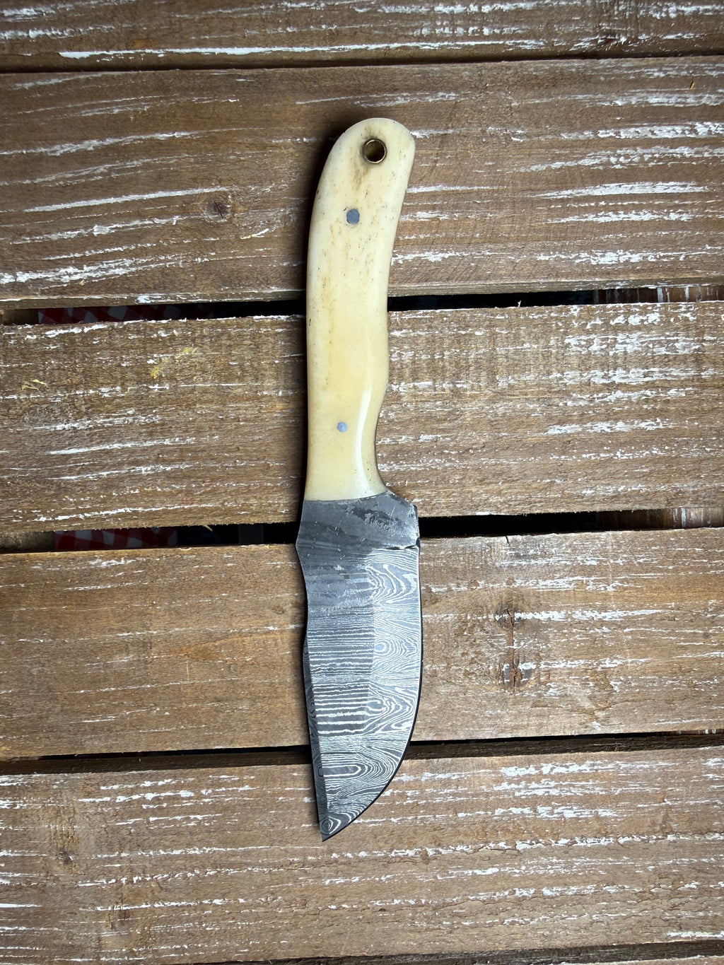 Damascus Steel Skinner Knife