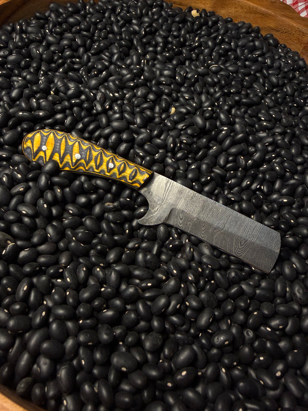 Damascus Steel Bull Cutter- Bumblebee